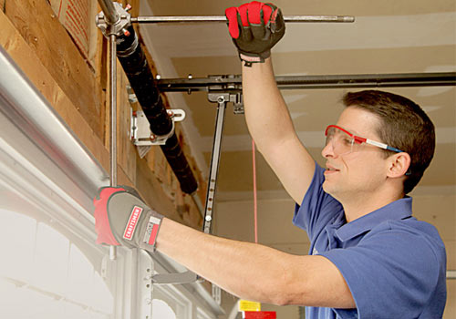 Best Garage Door Services in in Houma, LA